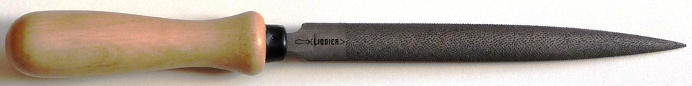 F1869_A.jpg