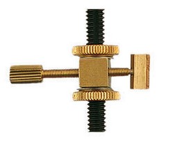 Y0951_A.jpg